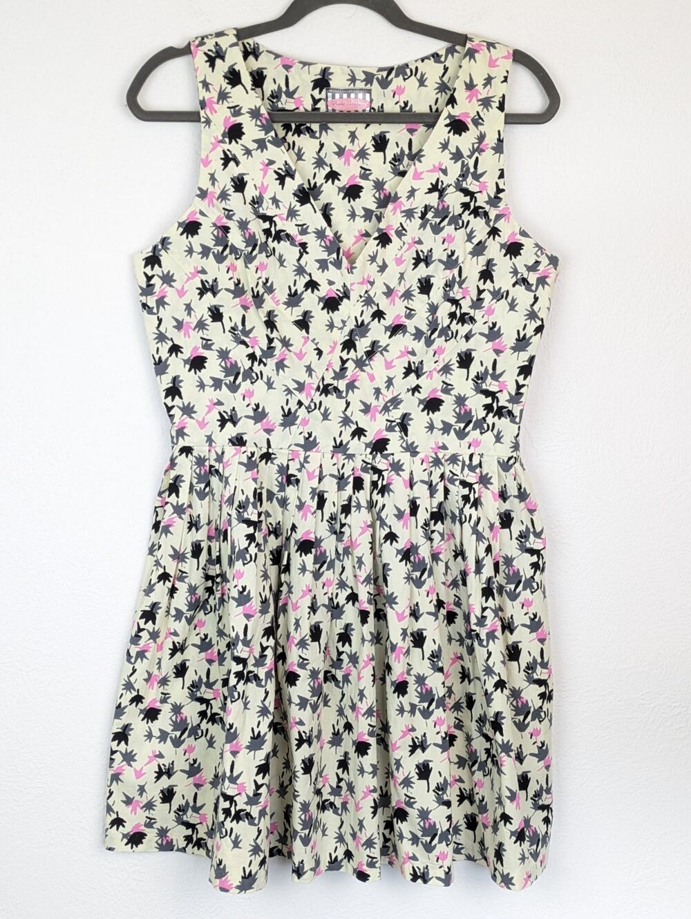 Pinup Couture Kelly Dress Falling Leaves Rockabilly Cottagecore Cream Size XL